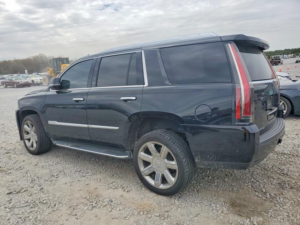 47449996 :رقم المزاد ، 1GYS3BKJ5KR282730 vin ، 2019 Cadillac Escalade مزاد بيع
