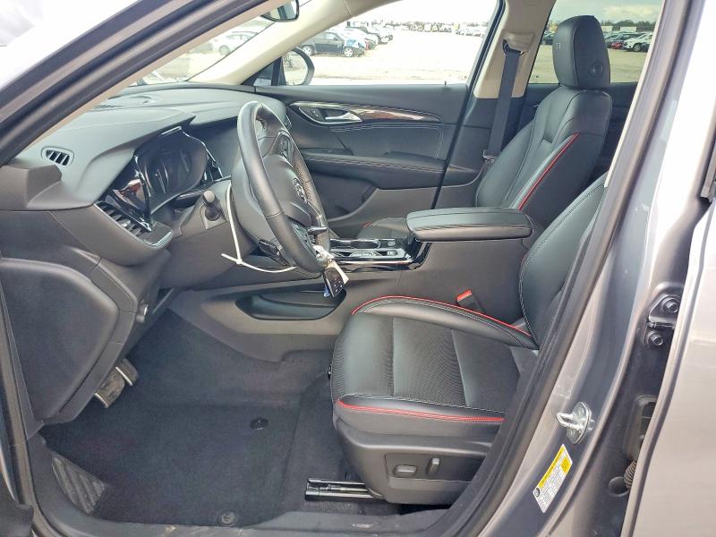 41918256 :رقم المزاد ، LRBFZNR40ND062337 vin ، 2022 Buick Envision مزاد بيع