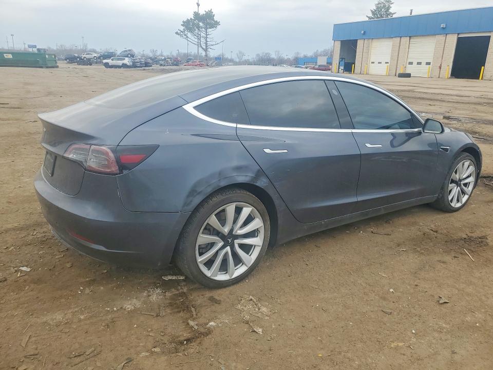 47742096 :رقم المزاد ، 5YJ3E1EA8KF543011 vin ، 2019 Tesla Model 3 مزاد بيع