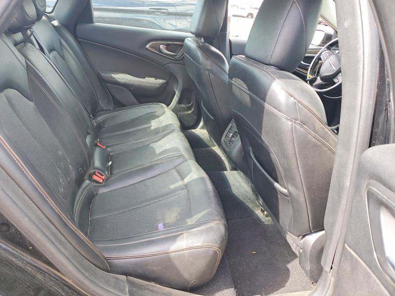 47501866 :رقم المزاد ، 1C3CCCEG8FN540823 vin ، 2015 Chrysler 200 مزاد بيع