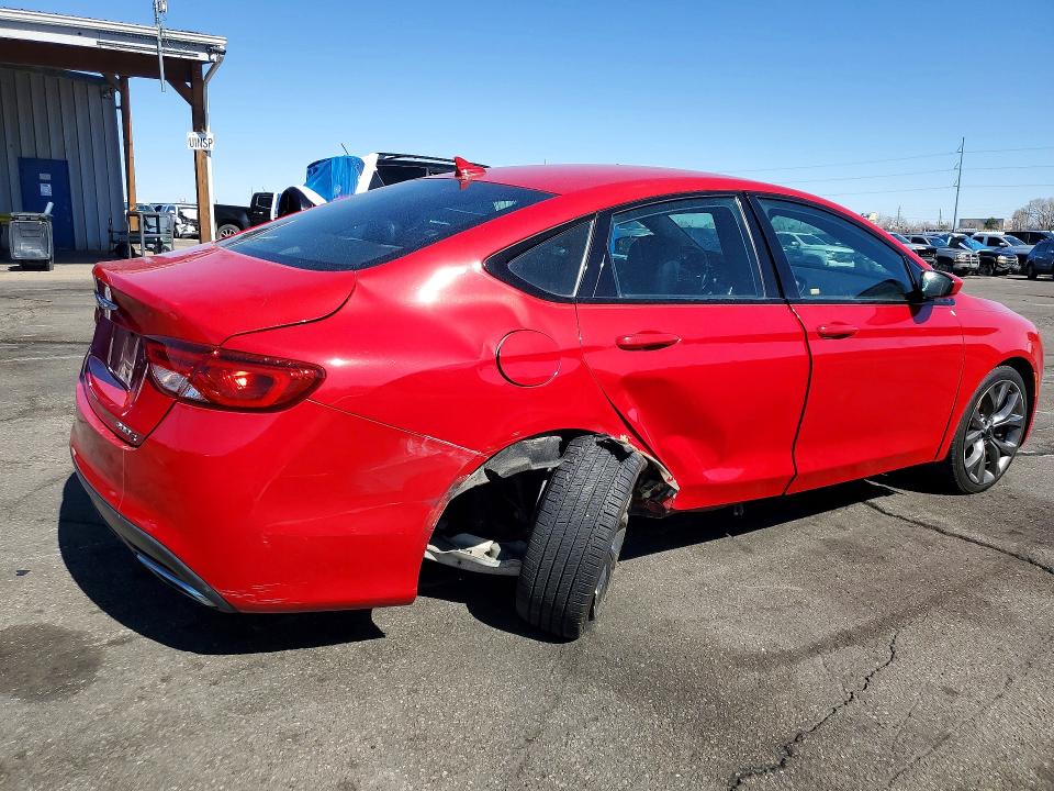41897966 :رقم المزاد ، 1C3CCCDG7GN158463 vin ، 2016 Chrysler 200 مزاد بيع
