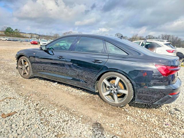 42079116 :رقم المزاد ، WAUL2AF25MN045429 vin ، 2021 Audi A6 مزاد بيع