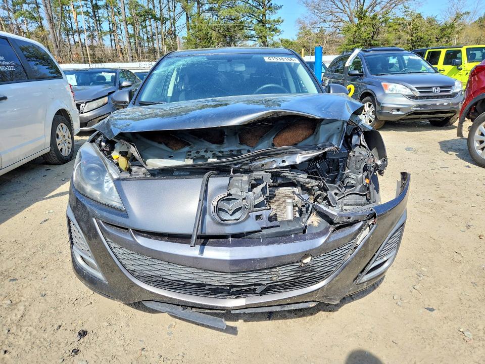 47938166 :رقم المزاد ، JM1BL1K65B1465300 vin ، 2011 Mazda 3 مزاد بيع