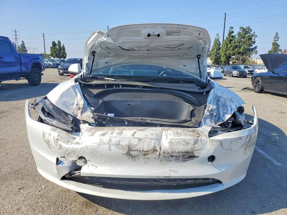 2025 Tesla Model 3 მანქანა იყიდება აუქციონზე, vin: 5YJ3E1EB8SF894073, აუქციონის ნომერი: 79496115
