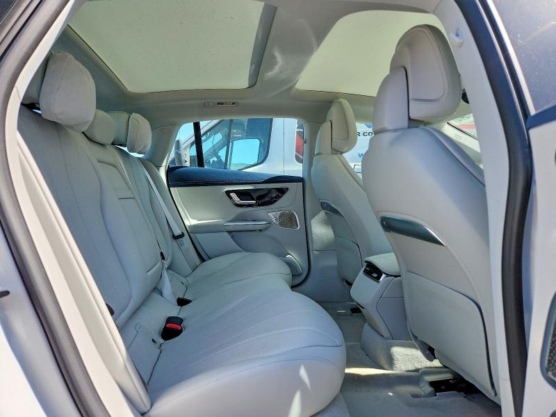 2025 Mercedes-benz Eqe Sedan მანქანა იყიდება აუქციონზე, vin: W1KEG2BB2SF062310, აუქციონის ნომერი: 45989346