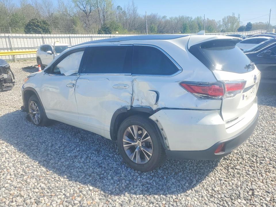 2015 Toyota Highlander მანქანა იყიდება აუქციონზე, vin: 5TDKKRFH7FS109386, აუქციონის ნომერი: 47792296