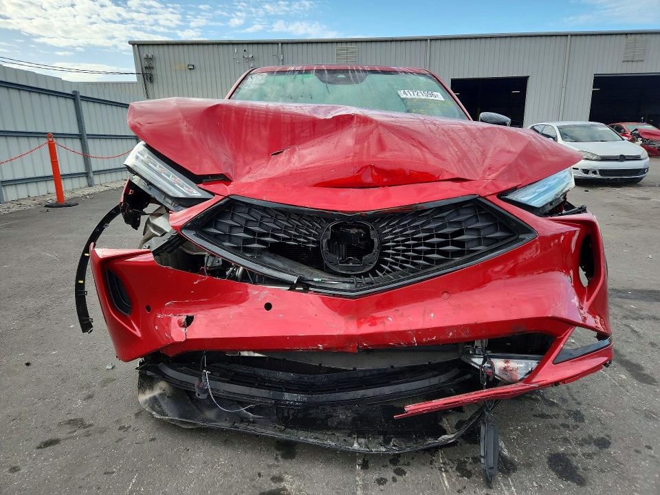 41721596 :رقم المزاد ، 5J8YE1H01PL015891 vin ، 2023 Acura Mdx مزاد بيع