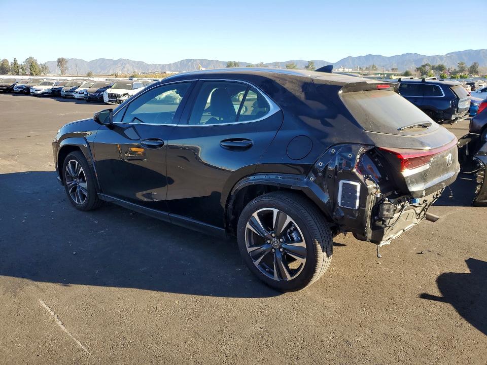 45887346 :رقم المزاد ، JTHP6JBH1R2184015 vin ، 2024 Lexus Ux 250h مزاد بيع