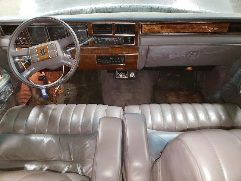 Продаж на аукціоні авто 1989 Lincoln Townhouse Continental, vin: 1LNBM81F6KY799832, номер лоту: 79452655
