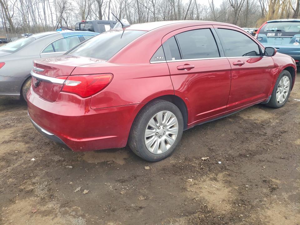 2013 Chrysler 200 მანქანა იყიდება აუქციონზე, vin: 1C3CCBAG1DN767865, აუქციონის ნომერი: 46883276