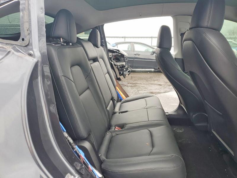 2024 Tesla Model Y მანქანა იყიდება აუქციონზე, vin: 7SAYGDEE7RA218266, აუქციონის ნომერი: 46905136