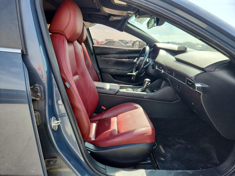 41970626 :رقم المزاد ، JM1BPALL5N1515562 vin ، 2022 Mazda 3 مزاد بيع