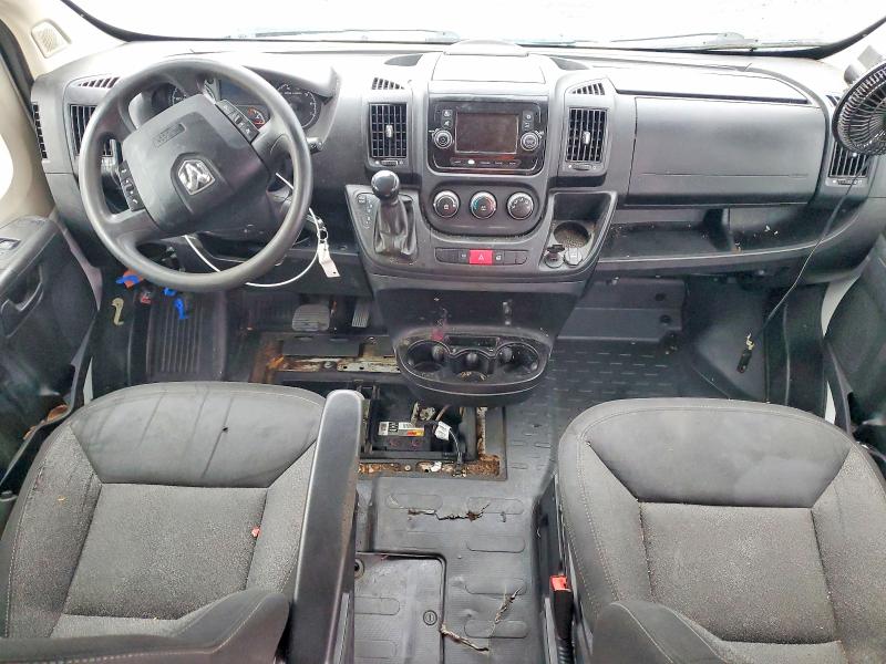 74589305 :رقم المزاد ، 3C6TRVCG1JE138977 vin ، 2018 Ram Promaster 2500 مزاد بيع