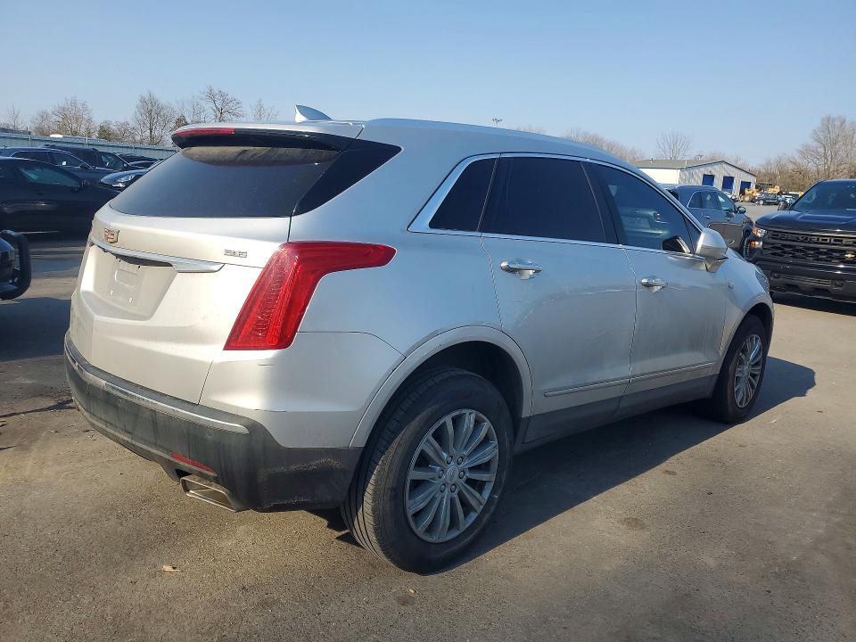 47617266 :رقم المزاد ، 1GYKNBRS4HZ282817 vin ، 2017 Cadillac Xt5 مزاد بيع