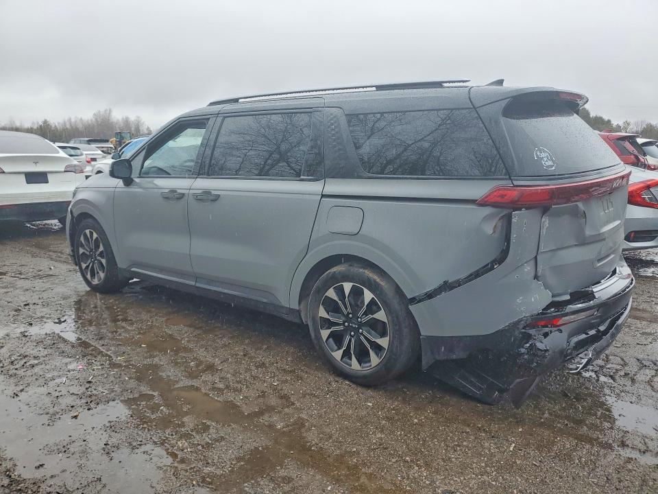 Продажа на аукционе авто 2022 Kia Carnival, vin: KNDNC5H31N6060768, номер лота: 79965675