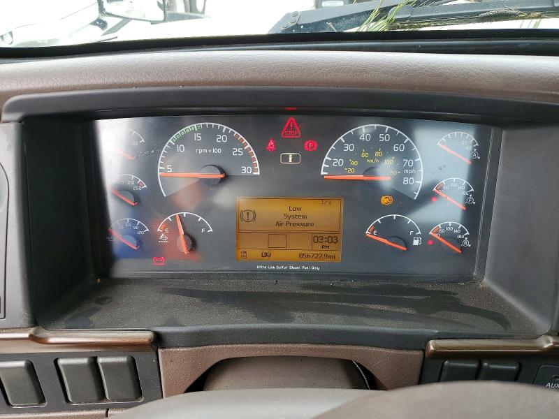 Продаж на аукціоні авто 2015 Volvo Vnl, vin: 4V4N19TG7FN922782, номер лоту: 46195526