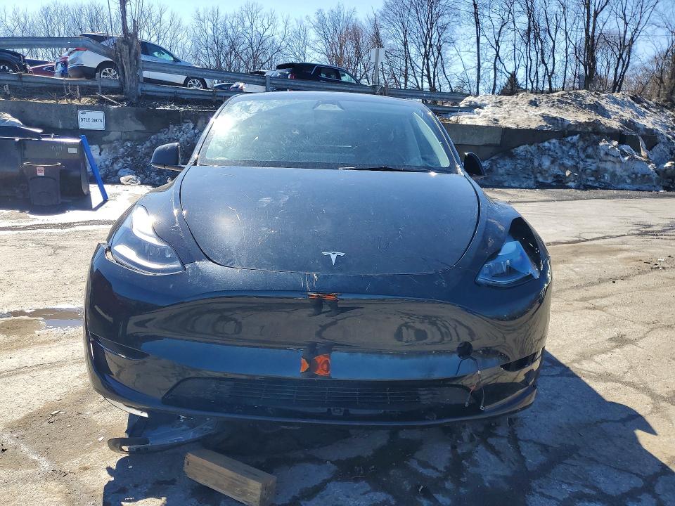 Продажа на аукционе авто 2023 Tesla Model Y, vin: 7SAYGDEDXPF958482, номер лота: 41979436