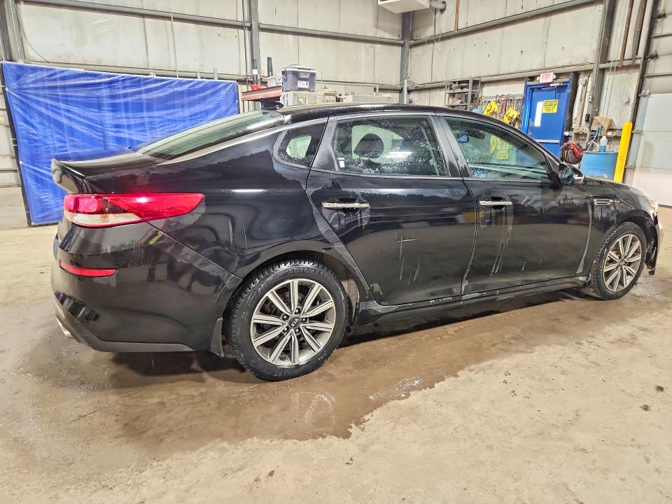 79518035 :رقم المزاد ، 5XXGT4L36KG373872 vin ، 2019 Kia Optima مزاد بيع