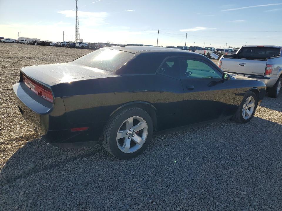 Продаж на аукціоні авто 2012 Dodge Challenger, vin: 2C3CDYAG7CH118367, номер лоту: 45631776