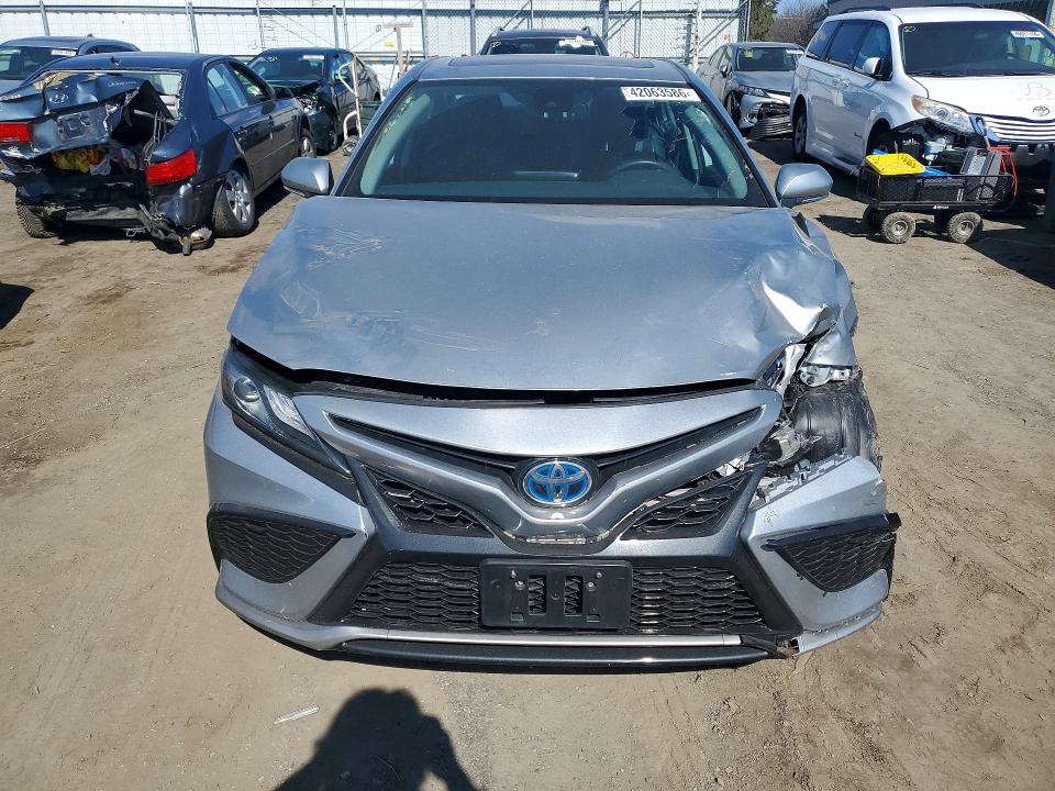 47535216 :رقم المزاد ، 4T1K31AK8RU070949 vin ، 2024 Toyota Camry Hybrid مزاد بيع