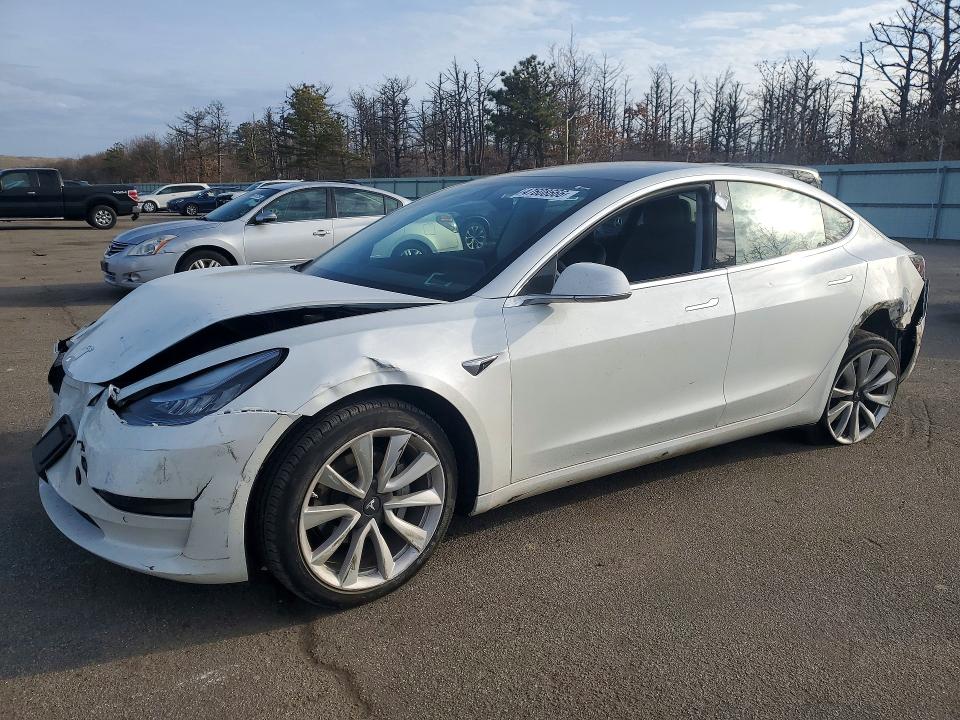 Auction sale of the 2020 Tesla Model 3, vin: 5YJ3E1EA7LF745906, lot number: 47608666