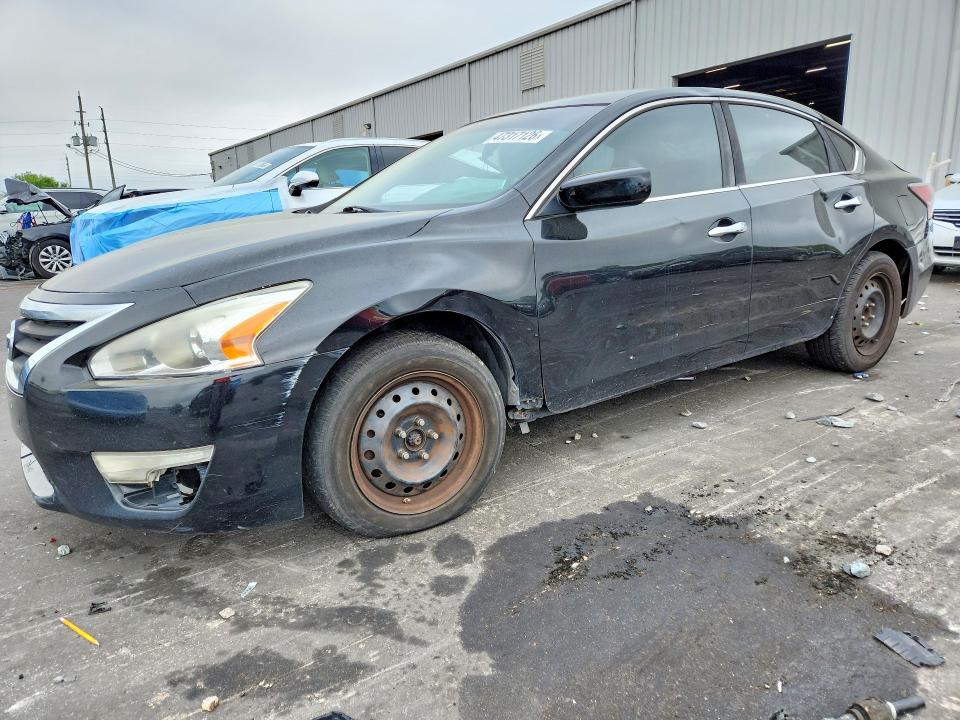47317126 :رقم المزاد ، 1N4AL3APXFN922916 vin ، 2015 Nissan Altima مزاد بيع