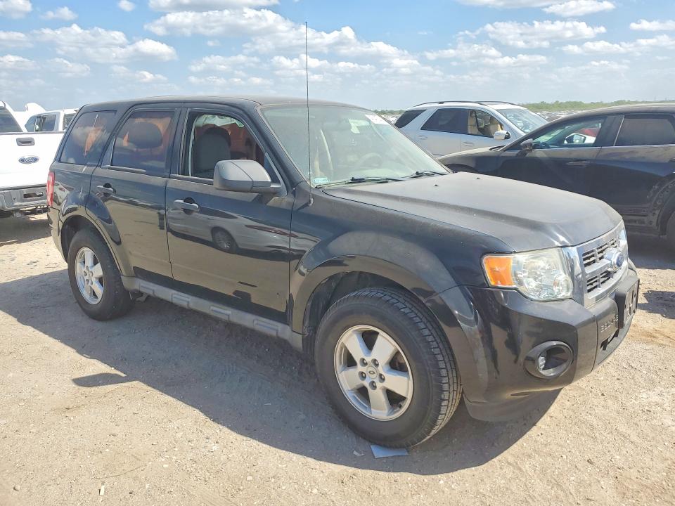 46493446 :رقم المزاد ، 1FMCU0C73CKC17590 vin ، 2012 Ford Escape مزاد بيع