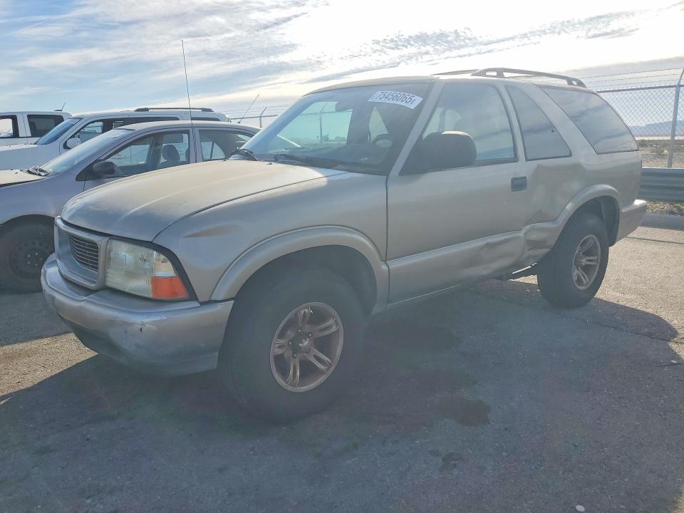 2000 Gmc Jimmy მანქანა იყიდება აუქციონზე, vin: 1GKCS18W6YK221564, აუქციონის ნომერი: 75456065