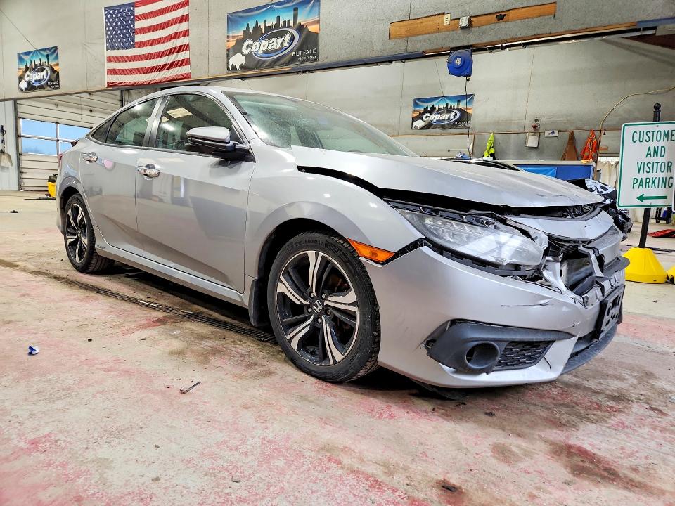 Продаж на аукціоні авто 2017 Honda Civic, vin: 2HGFC1F9XHH100807, номер лоту: 45995356