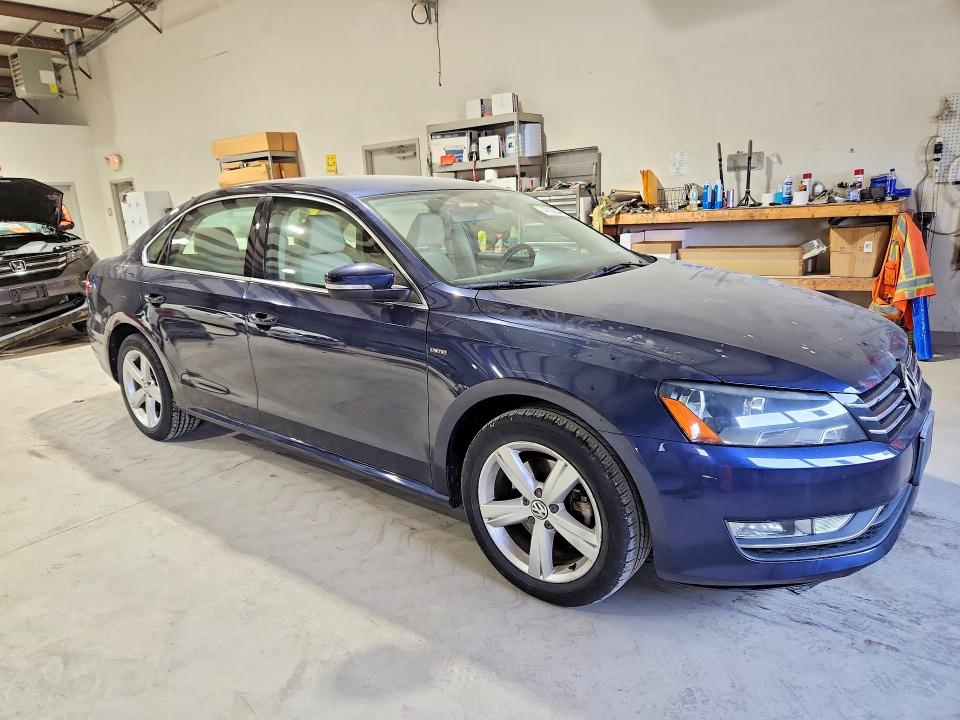Продаж на аукціоні авто 2015 Volkswagen Passat, vin: 1VWAT7A32FC108931, номер лоту: 47626346