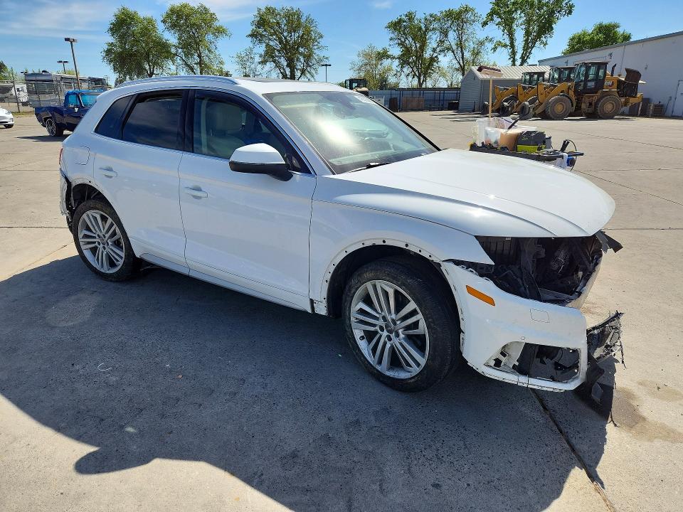 2018 Audi Q5 მანქანა იყიდება აუქციონზე, vin: WA1BNAFY8J2238160, აუქციონის ნომერი: 45896686