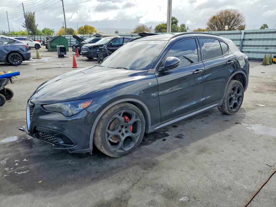 Aukcja sprzedaży 2024 Alfa Romeo Stelvio, vin: ZASPAKBN5R7D80688, numer aukcji: 47903326
