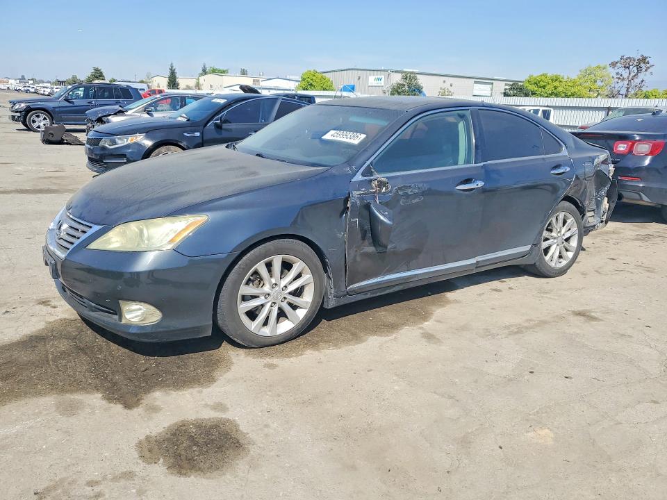 45999386 :رقم المزاد ، JTHBK1EG3B2468566 vin ، 2011 Lexus Es 350 مزاد بيع