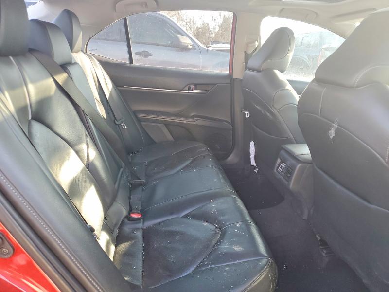79174225 :رقم المزاد ، 4T1K31AK3MU022316 vin ، 2021 Toyota Camry Hybrid مزاد بيع