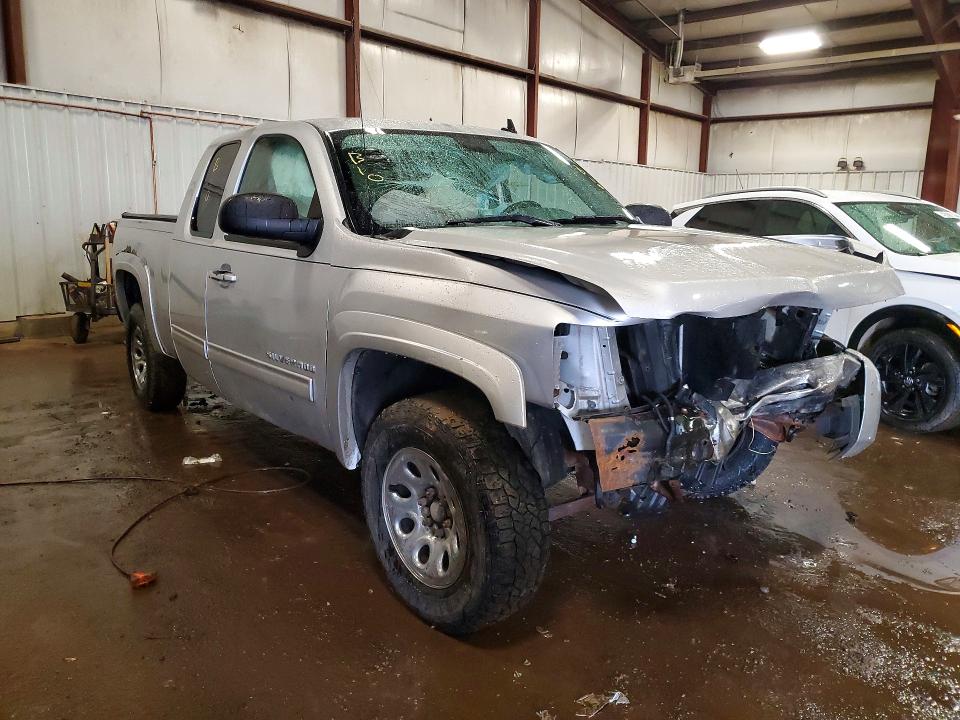 2011 Chevrolet Silverado მანქანა იყიდება აუქციონზე, vin: 1GCRKREA6BZ292985, აუქციონის ნომერი: 79198765