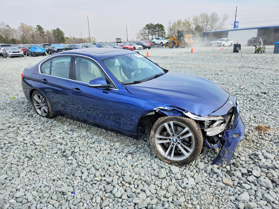46916886 :رقم المزاد ، WBA8B9G34HNU56712 vin ، 2017 Bmw 330 مزاد بيع