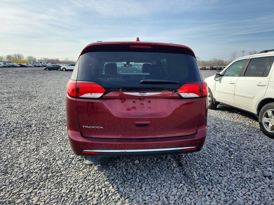 2018 Chrysler Pacifica მანქანა იყიდება აუქციონზე, vin: 2C4RC1EG8JR204756, აუქციონის ნომერი: 47357196