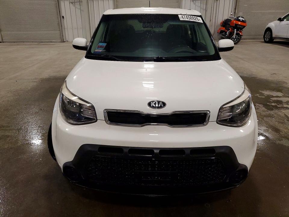 47450926 :رقم المزاد ، KNDJP3A50F7207435 vin ، 2015 Kia Soul مزاد بيع