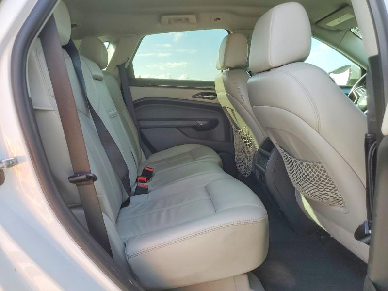 46966086 :رقم المزاد ، 3GYFNAE3XFS599814 vin ، 2015 Cadillac Srx مزاد بيع