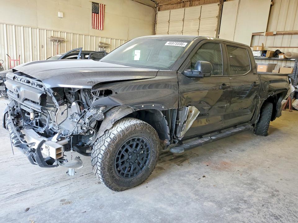 Продаж на аукціоні авто 2025 Toyota Tundra, vin: 5TFLA5DB4SX333492, номер лоту: 46975596