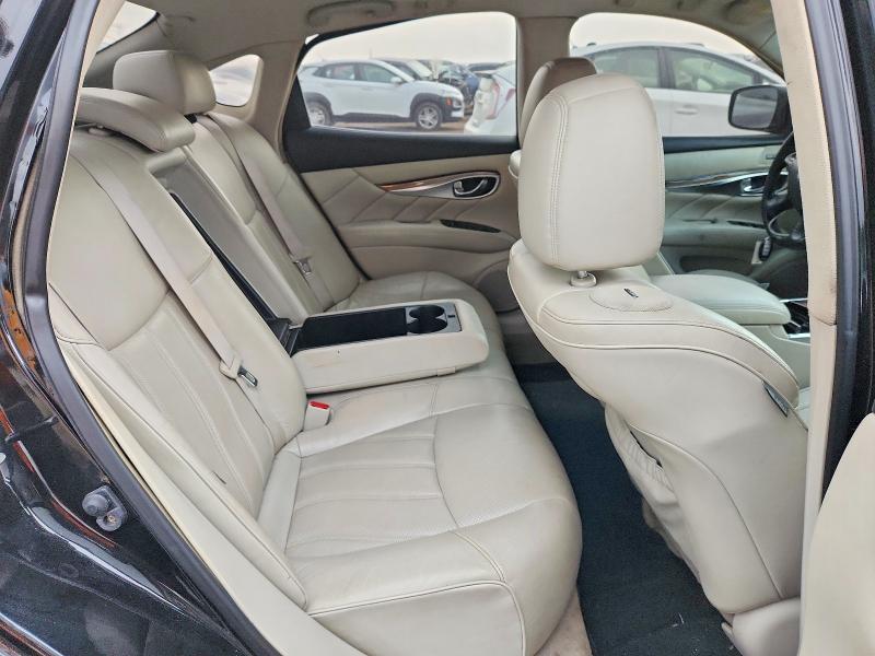 47032706 :رقم المزاد ، JN1BY1AR7BM372390 vin ، 2011 Infiniti M37 مزاد بيع