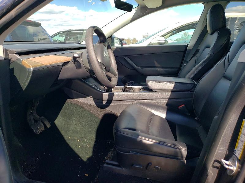 Продажа на аукционе авто 2021 Tesla Model Y, vin: 5YJYGDEE8MF118752, номер лота: 46271996