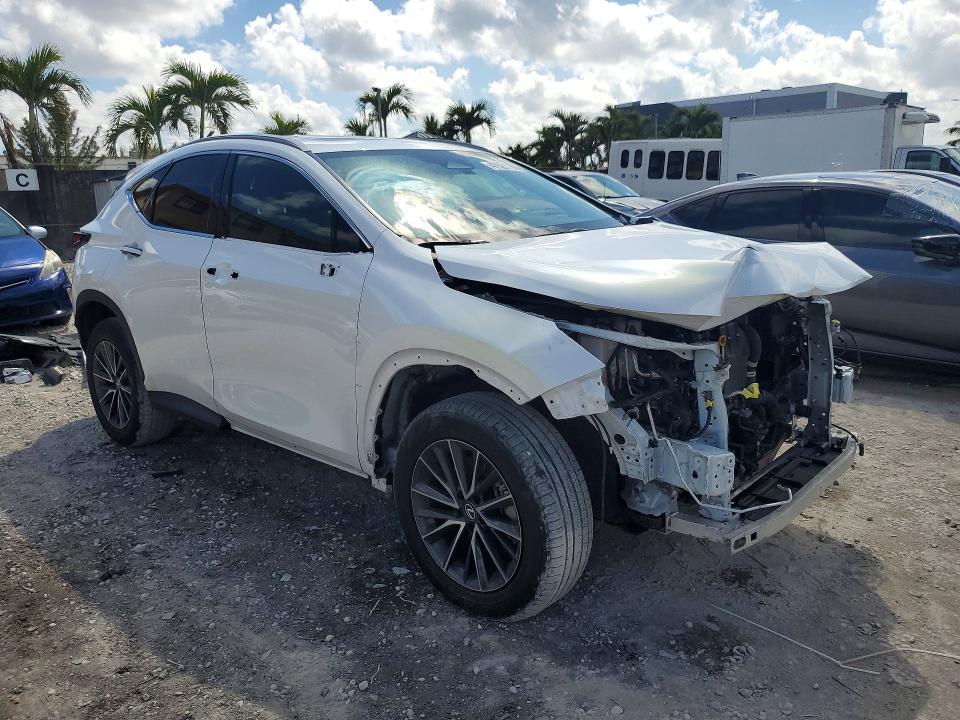 47521106 :رقم المزاد ، 2T2GGCEZ9NC012076 vin ، 2022 Lexus Nx 350 مزاد بيع