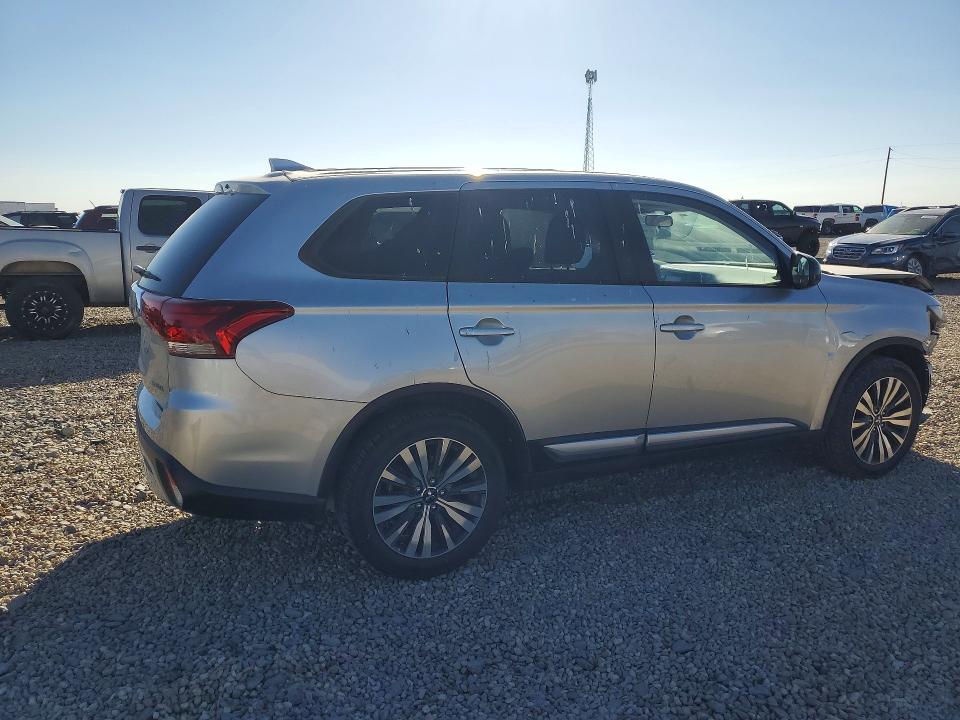 Продаж на аукціоні авто 2020 Mitsubishi Outlander, vin: JA4AD2A30LZ047102, номер лоту: 45697036