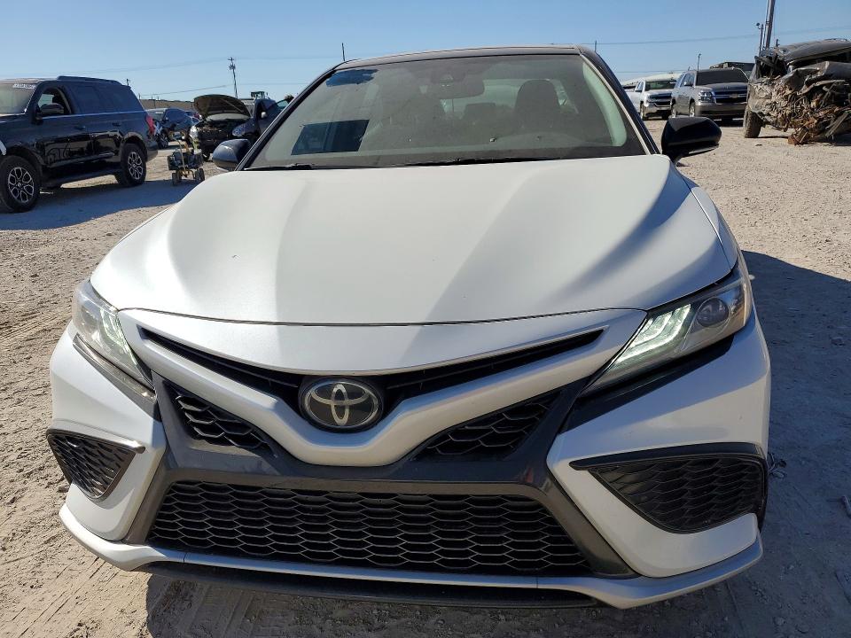 Продажа на аукционе авто 2023 Toyota Camry, vin: 4T1K61AK7PU153020, номер лота: 47426906