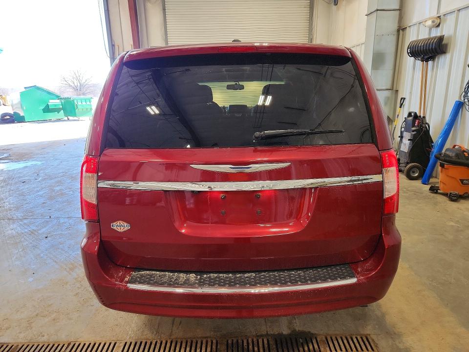 Продажа на аукционе авто 2015 Chrysler Town & Country, vin: 2C4RC1BG5FR583615, номер лота: 45610486