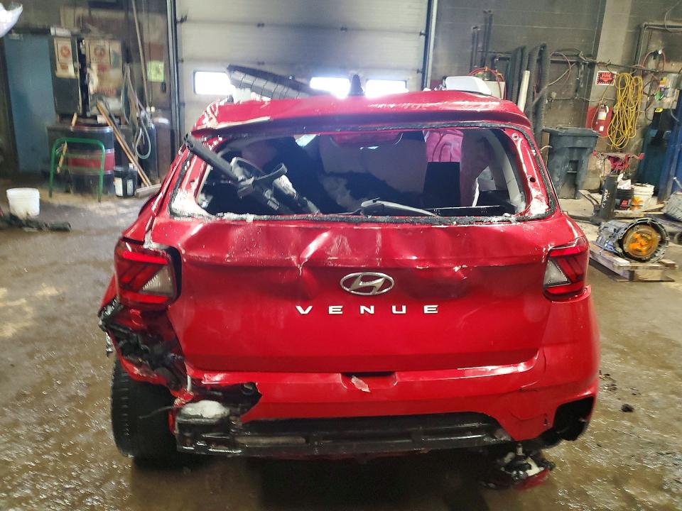 Продажа на аукционе авто 2022 Hyundai Venue, vin: KMHRC8A35NU168718, номер лота: 46269586
