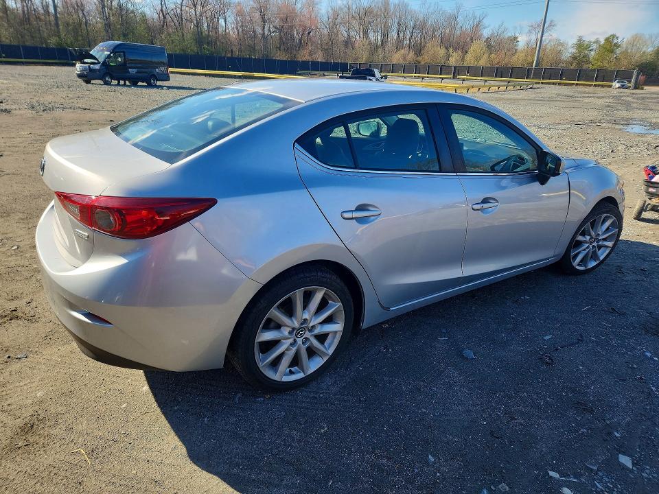 Продажа на аукционе авто 2017 Mazda 3, vin: 3MZBN1V76HM122504, номер лота: 46570286