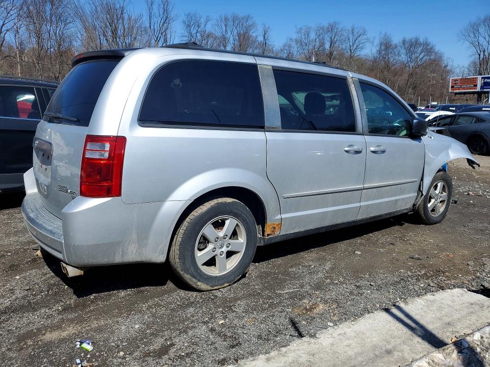 2013 Chrysler Town & Country მანქანა იყიდება აუქციონზე, vin: 2C4RC1BG4DR779199, აუქციონის ნომერი: 46978106