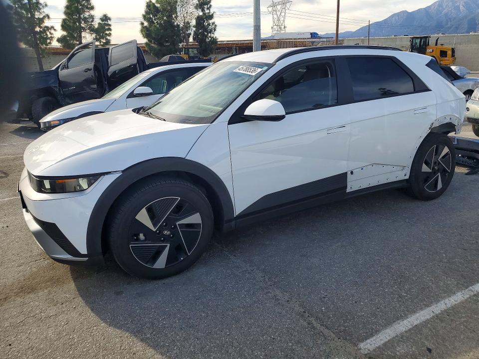 2025 Hyundai Ioniq 5 მანქანა იყიდება აუქციონზე, vin: 7YAKN4DA0SY014658, აუქციონის ნომერი: 45788536